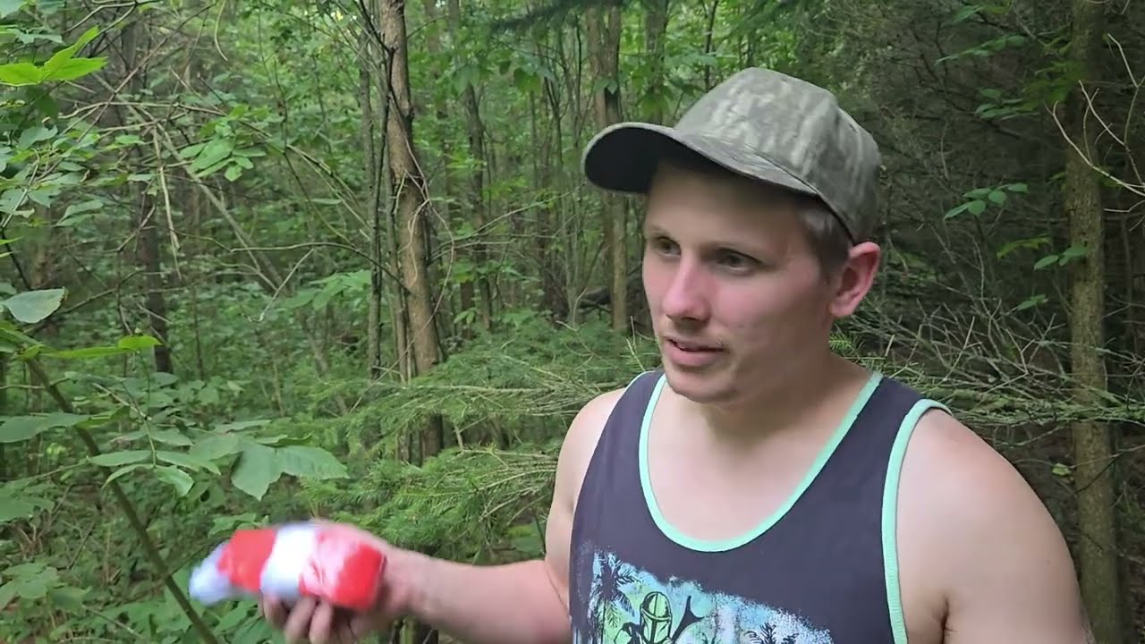 Garbage Grass Hunting: Garbage hunting product review!  #review #garbage