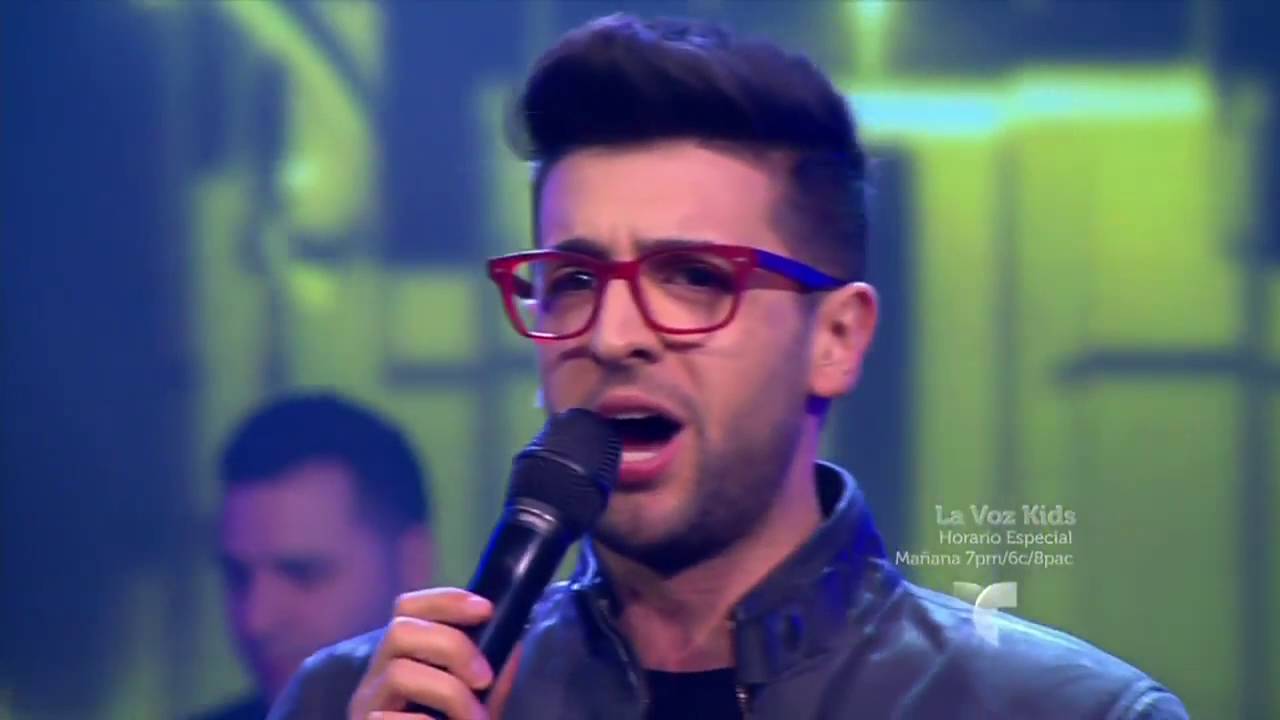 Angelica Vale  presenta  -  “Il Volo” y  “Grande Amore”
