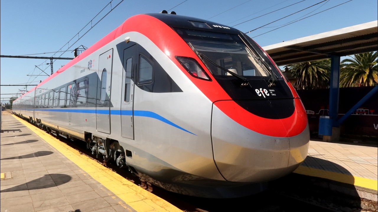 Viajando en el tren más moderno de Chile en primavera con vistas a los Andes