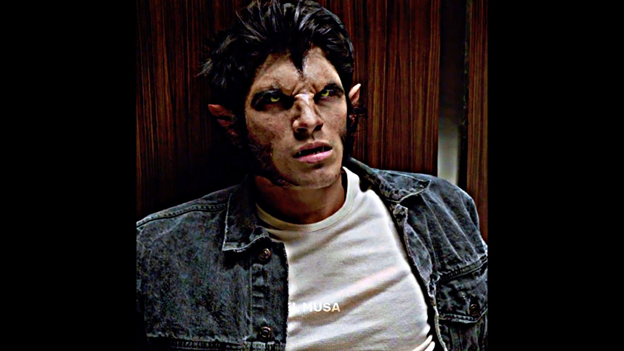 Derek saves Scott 🔥 #derekhale #scottmccall #werewolf #волчонок #teenwolf