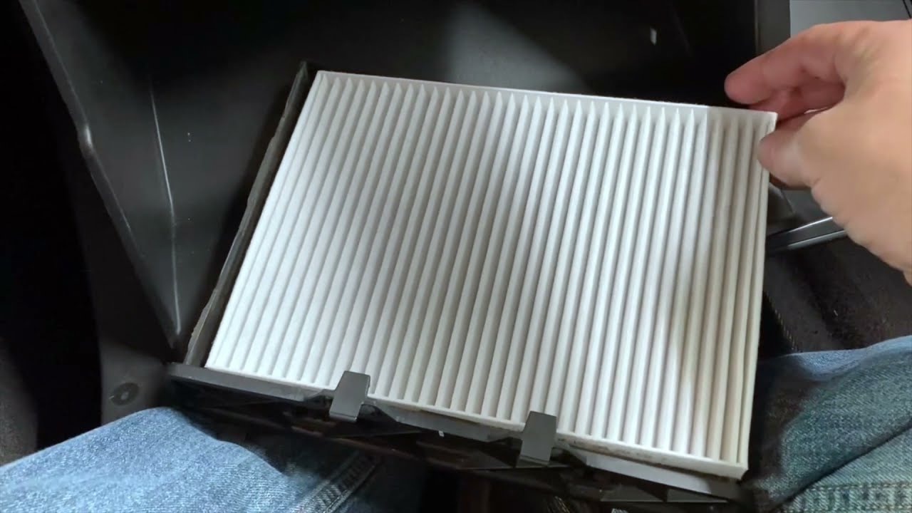 Cambio de filtro HVAC a Chevrolet Traverse 2011