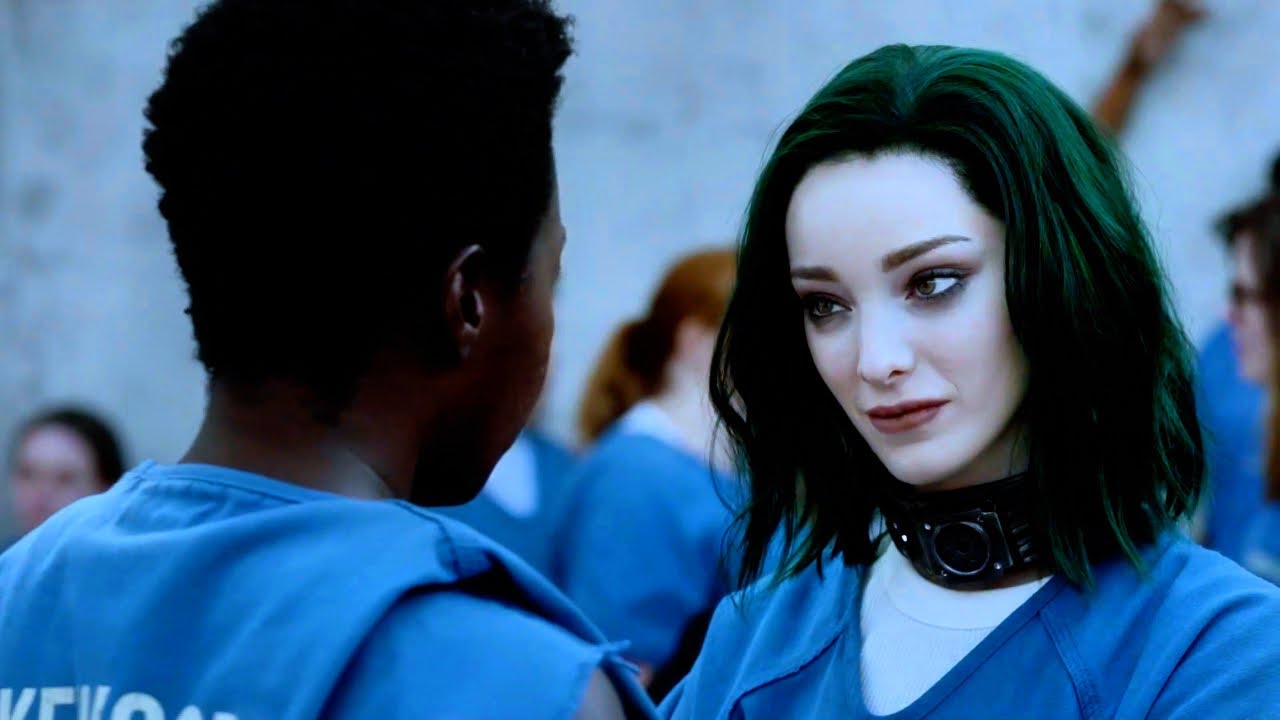 Magneto's daughter Polaris is imprisoned. Facing gang bullying, how does she fight back?