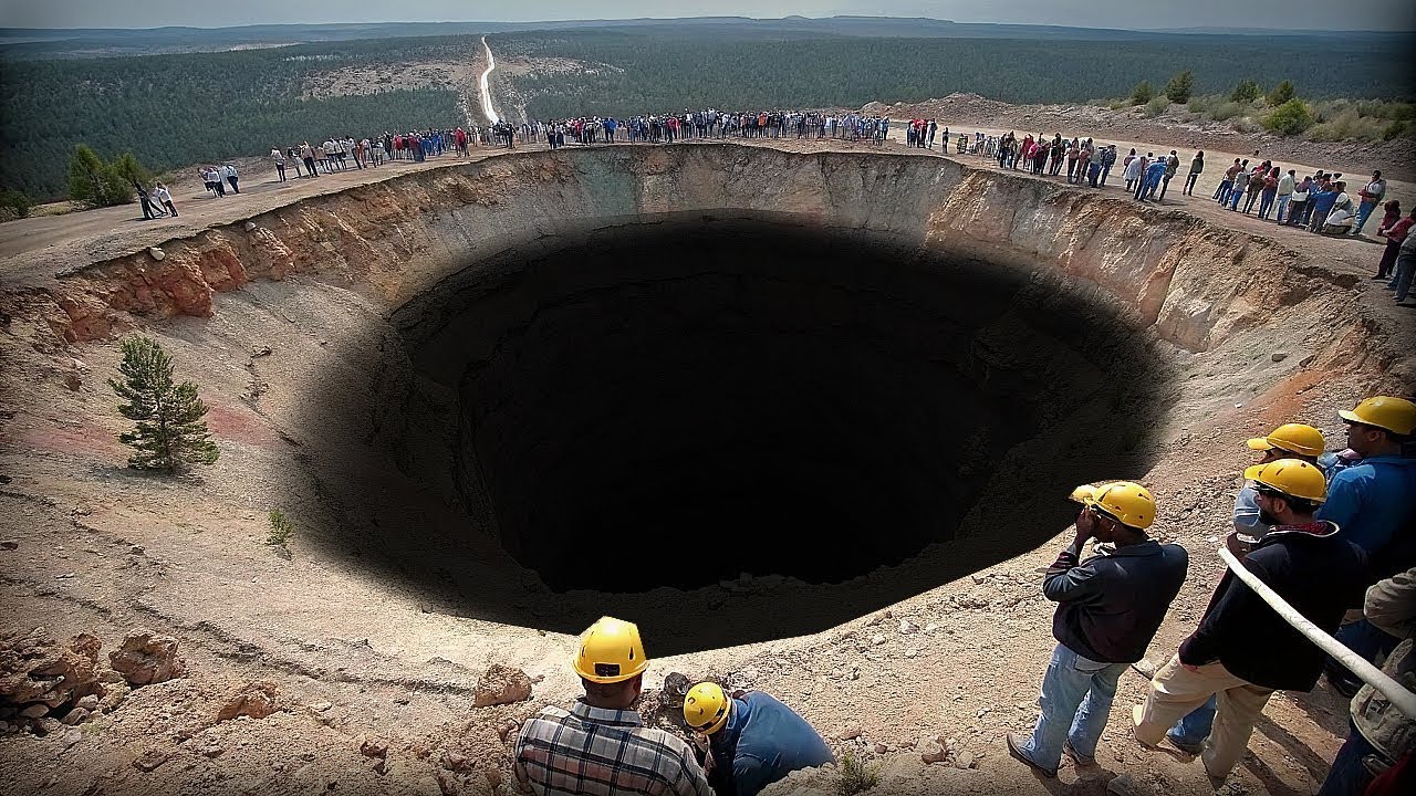 O mundo parou: um drone desceu no buraco mais profundo do mundo&hellip;