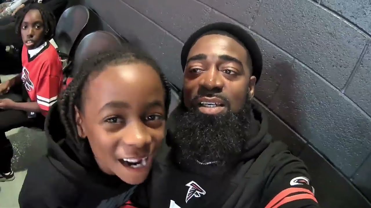 Rockin’ With Da Roberts at Mercedes-Benz Stadium | Falcons vs Rams 🏈
