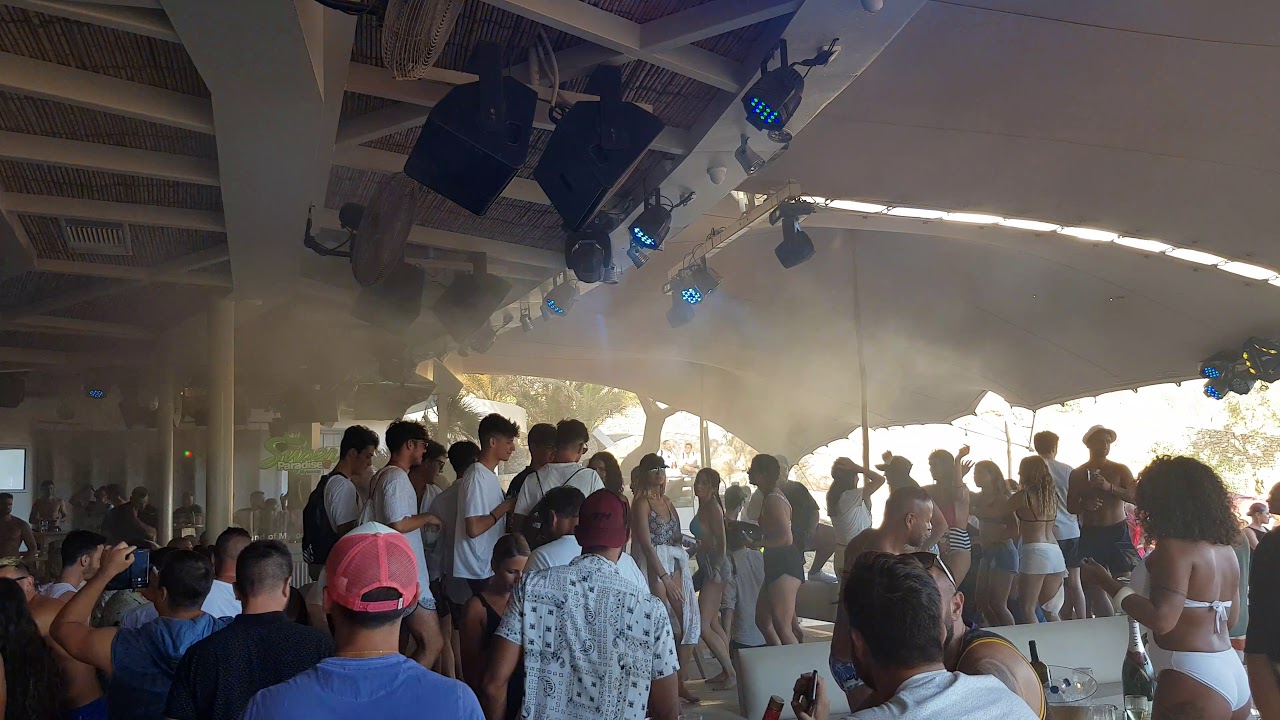 Super Paradise Beach A Mykonos 13 Agosto 2019 (3)