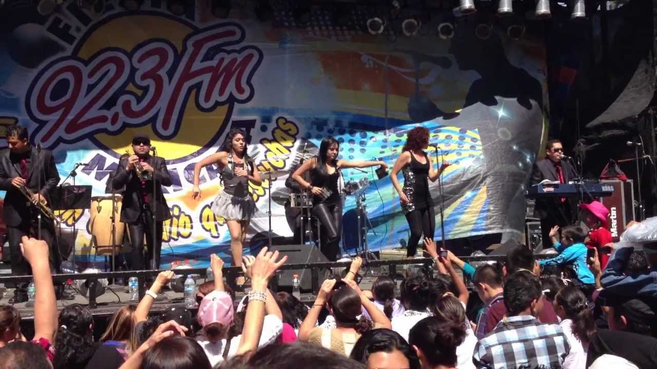 SONORA PALOMAR APAGAME LA VELA EN TRAILER CONCERT