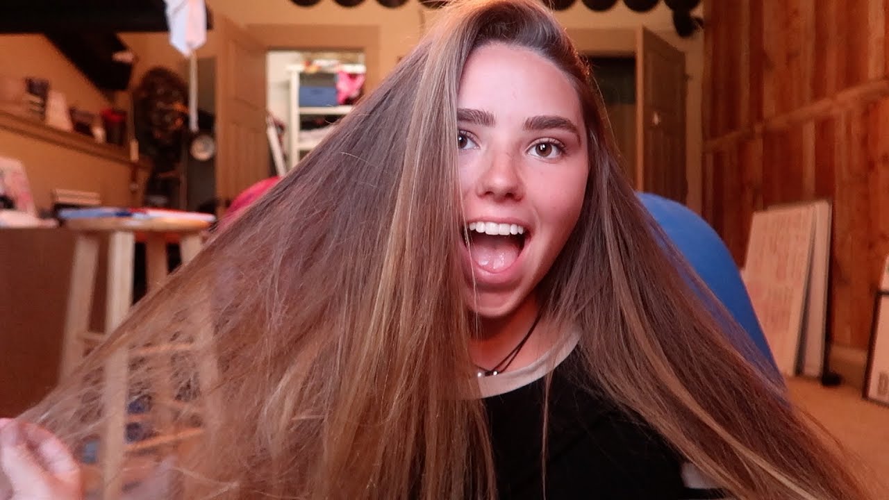 GRWM// STRAIGHTENING MY HAIR & MY MAKEUP
