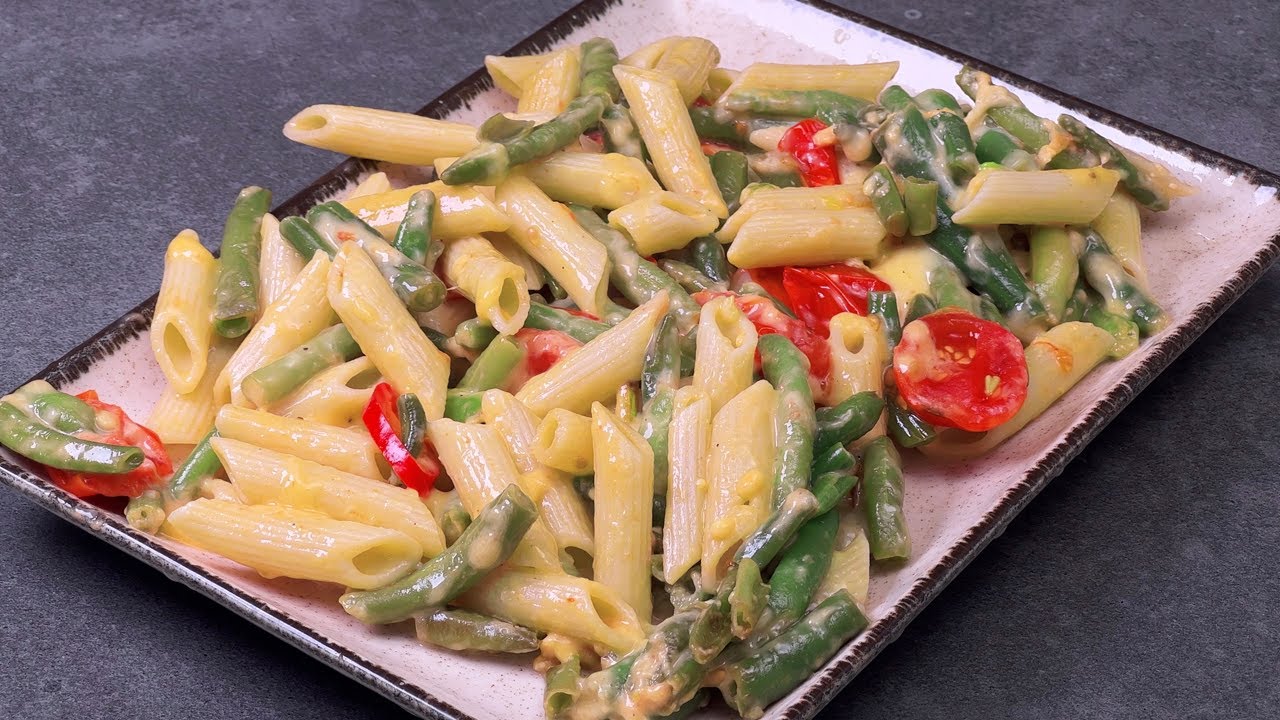 My girlfriend loves green bean pasta | Vegetable Recipes
