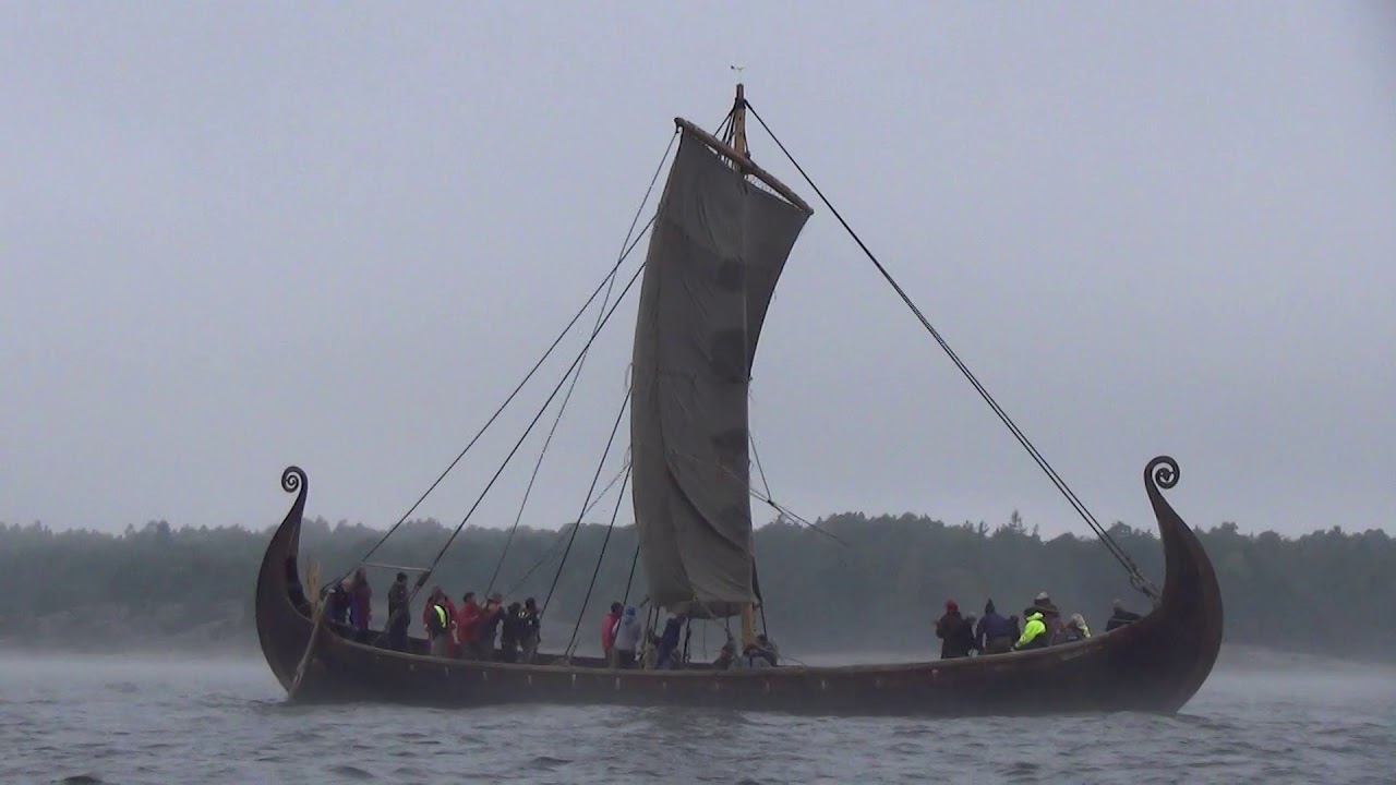 Saga Oseberg stagvender / Viking ship replica Saga Oseberg tacking