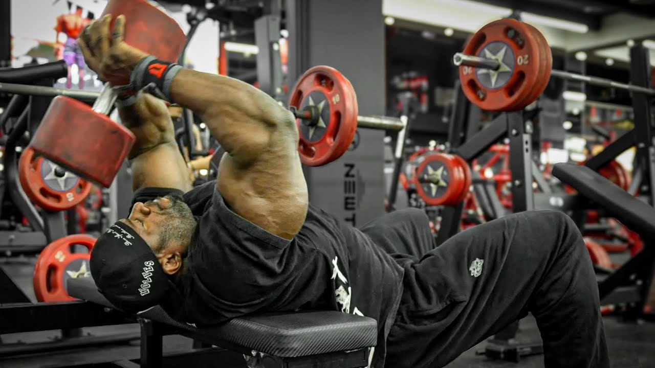Chest Day Pump & Some Tricep Workout