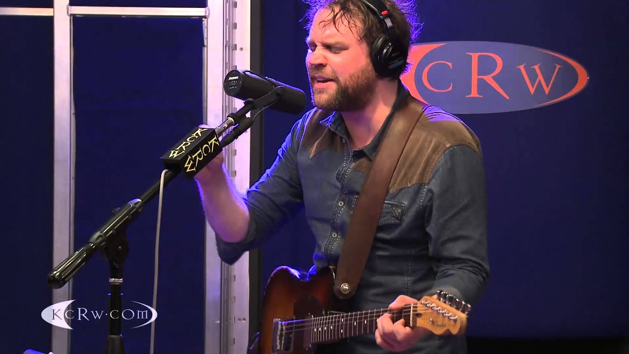 Frightened Rabbit performing 
