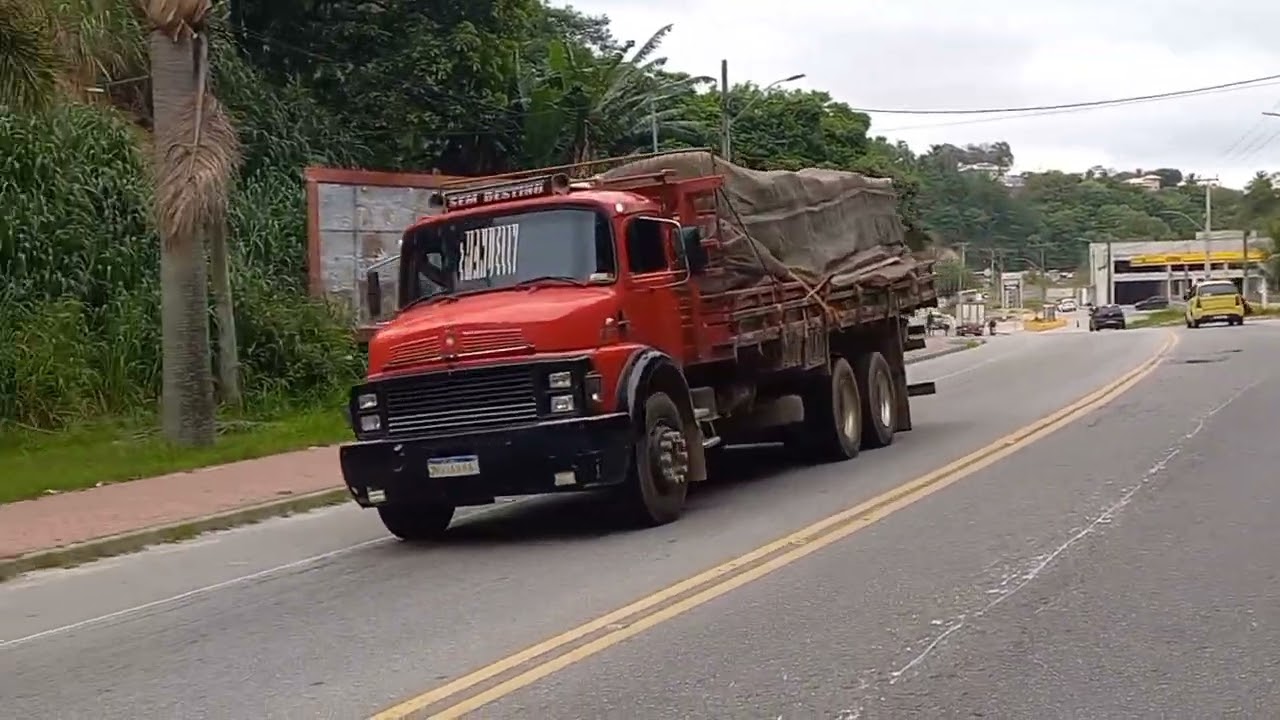 RJ 106.AMARAL PEIXOTO PRÓXIMO A ENTRADA DE VILA TUR.