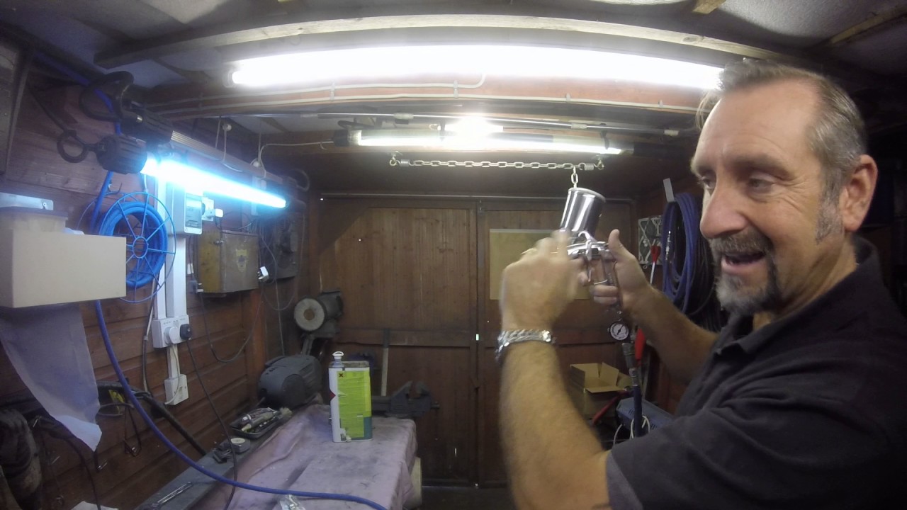 Anest Iwata W101 Gravity swivel spray gun