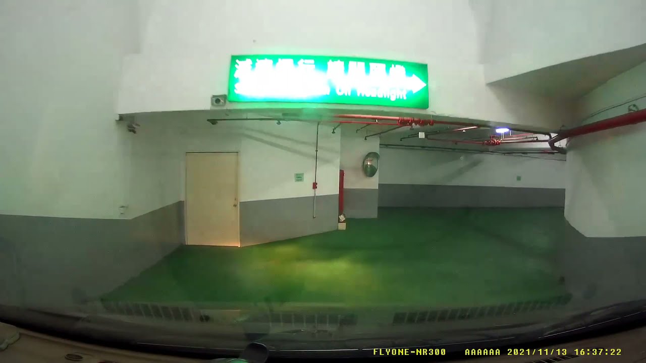 台中長榮桂冠酒店停車場