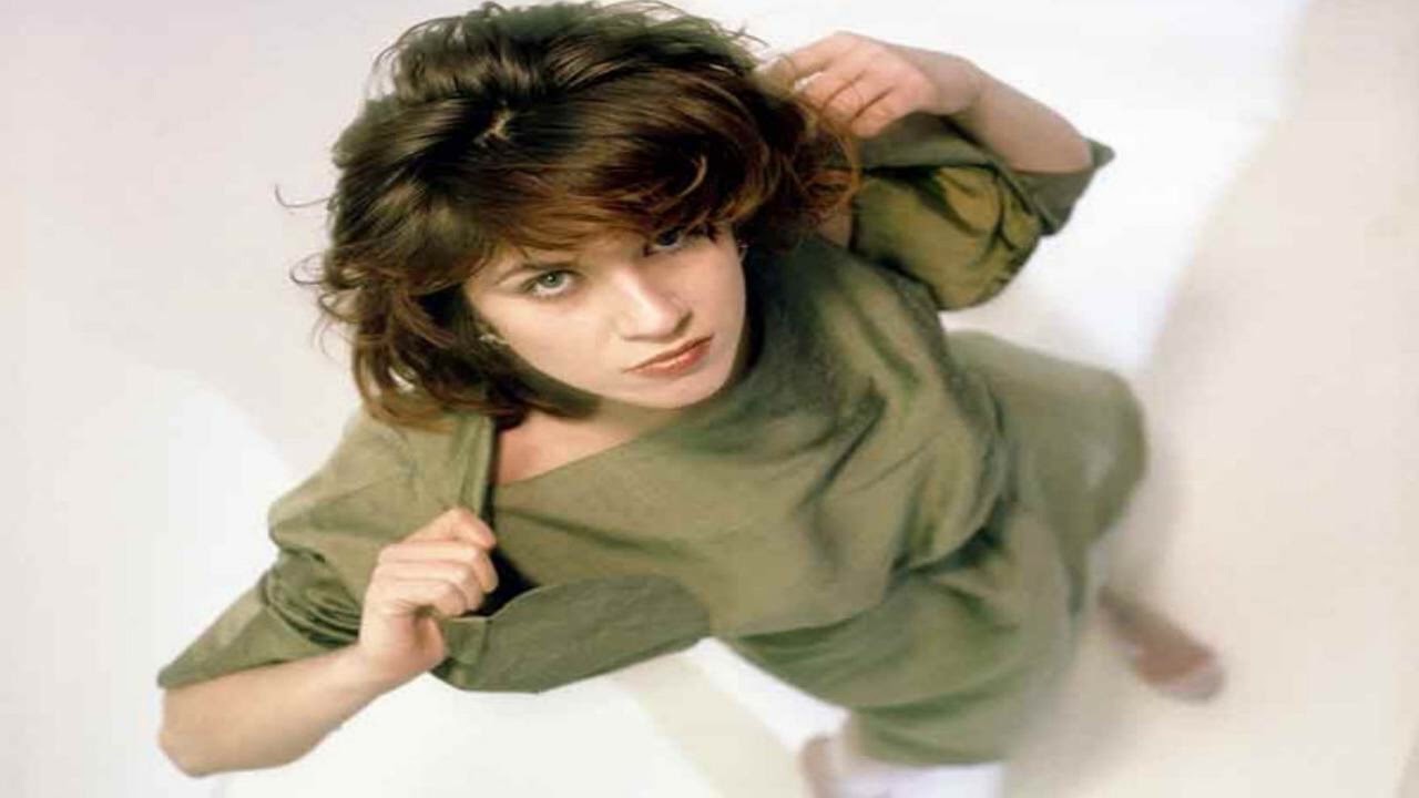 Lizzy Mercier Descloux - Hard-boiled Babe {1979}