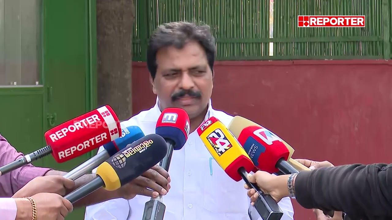 'കൊട്ടാരക്കര കോൺഗ്രസിൽ പൊട്ടിത്തെറിയില്ല, ആർ രശ്മി എങ്ങോട്ടും ഇല്ല..' | Kodikunnil Suresh | Congress