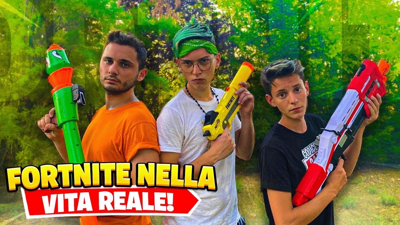 FORTNITE NELLA VITA REALE con i NERF | CAP OCTY e GAIA | VILLA degli YOUTUBERS😱