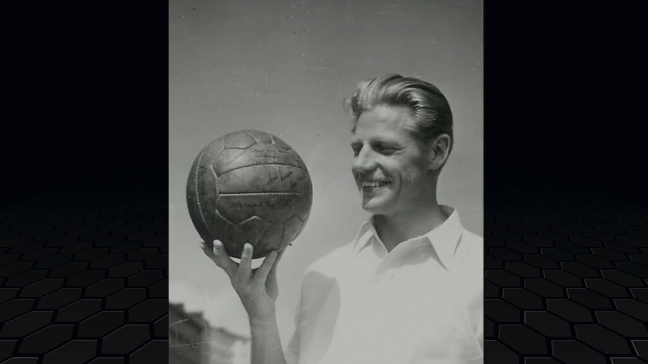 EIGIL NIELSEN - Inventor of the modern football
