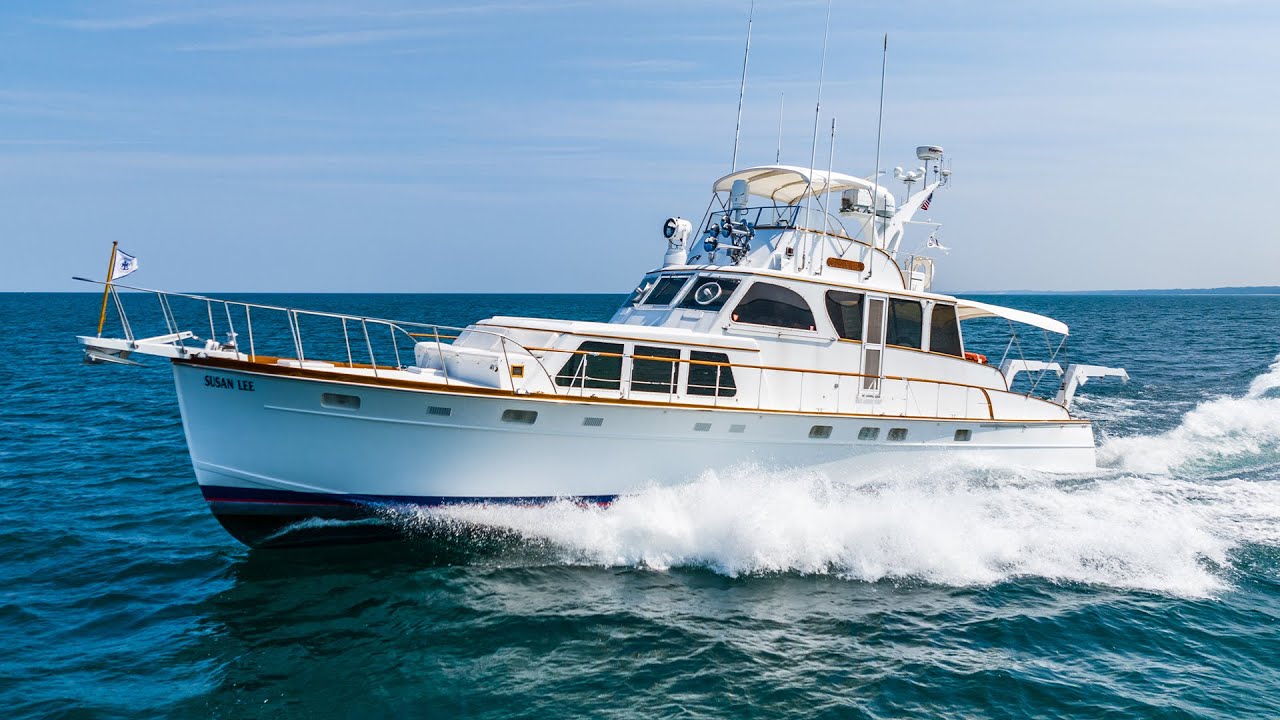 (SOLD) 1969 Huckins Linwood 58