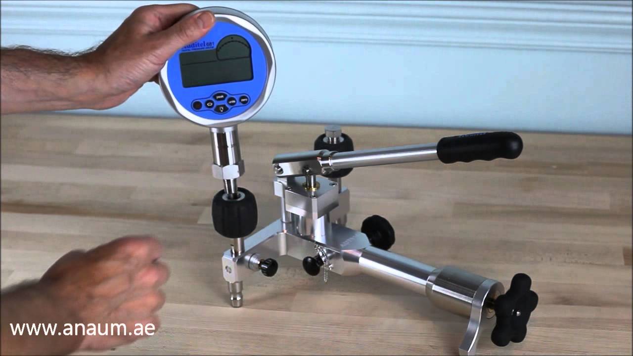 Handheld Pneumatic Pressure Test Pump