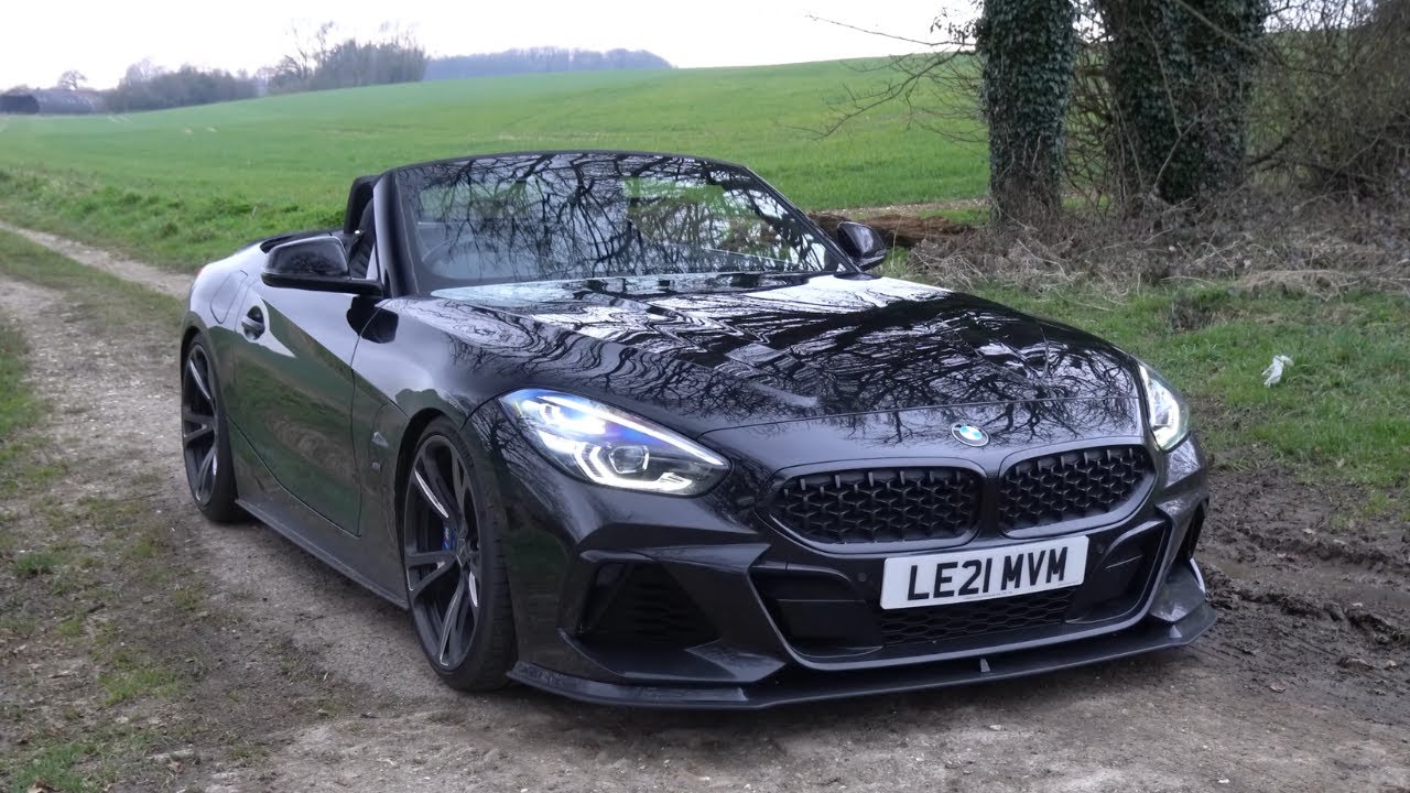2023 BMW Z4 - Interior and Exterior in detail