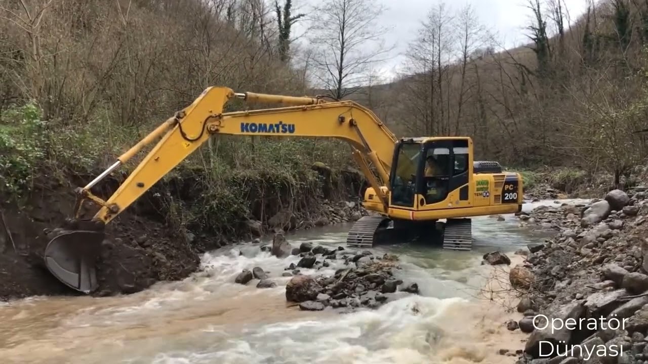 Komatsu PC 200 Ekskavatör