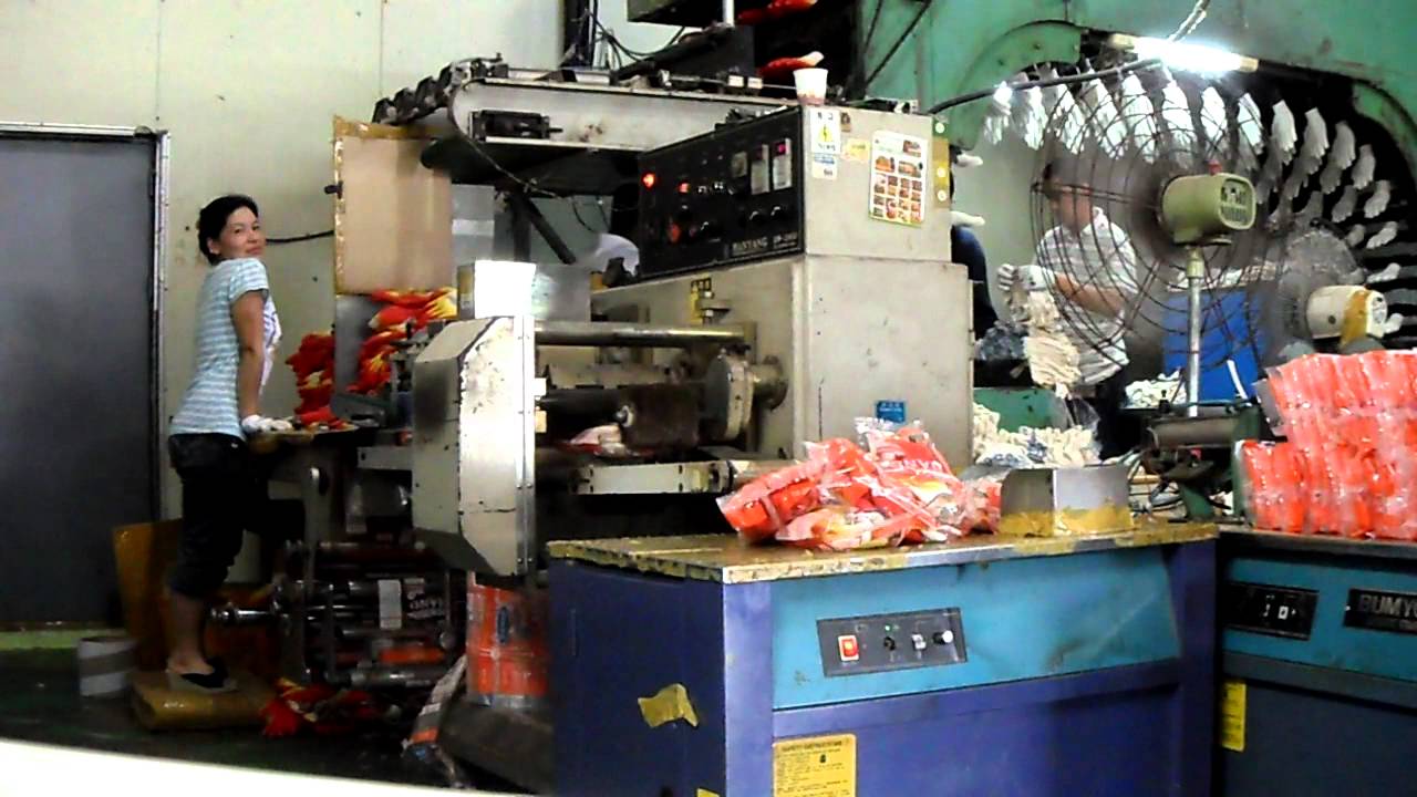 making  rubber coating  gloves