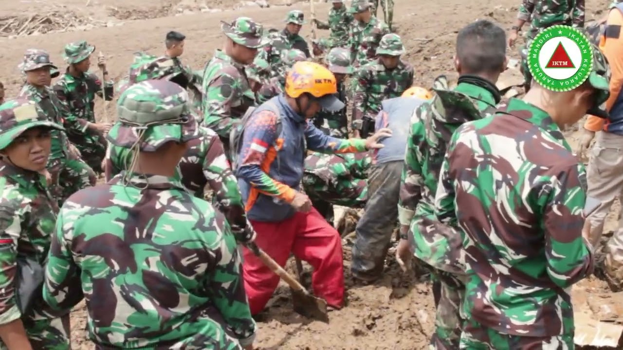 Ikut Serta dalam pencarian korban Jenazah di #pasirlangu , #cisarua #bandungbarat