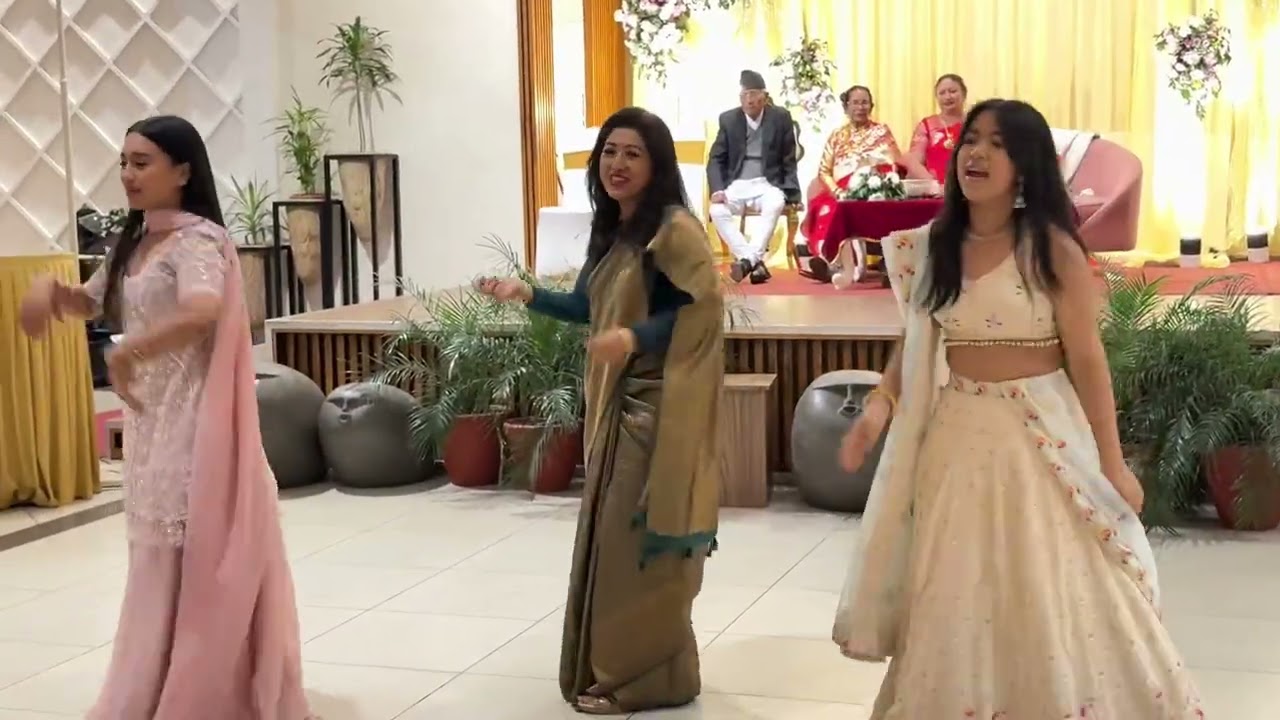 leherake balkhake, badi muskil baba badi muskil, banthan chali bolo GIRLS DANCE PERFORMANCE