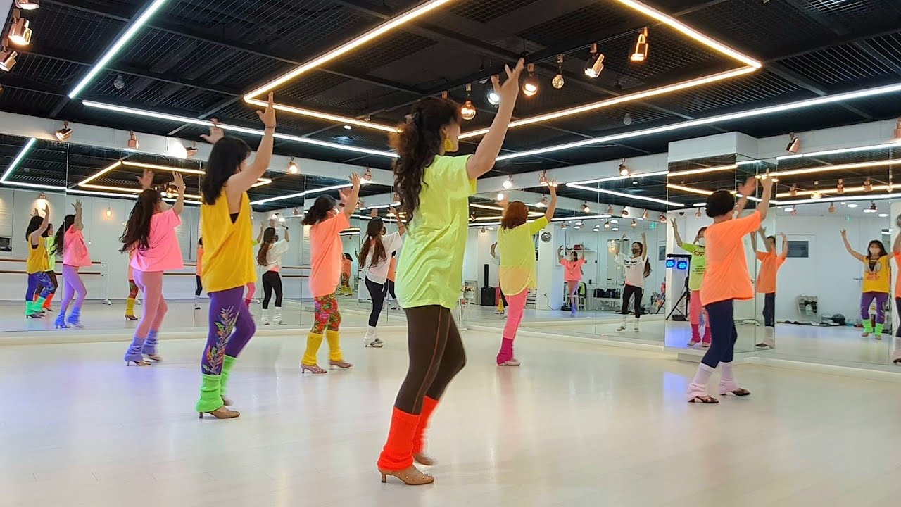 Words (Improver) teach line dance Withus Korea Yoon