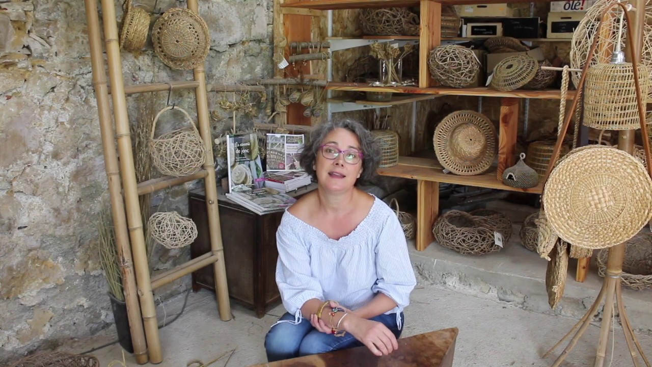 Vannerie : un bracelet en jonc