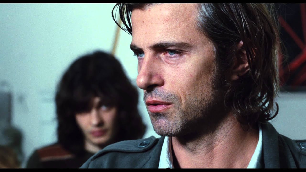 Anni felici -Clip - L'equilibrio precario