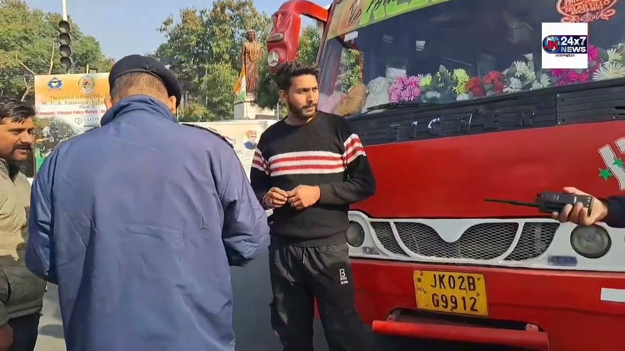 Traffic Police Big action : 631 challans for overloading and over speeding, Rs. 13.36 lakh fine.