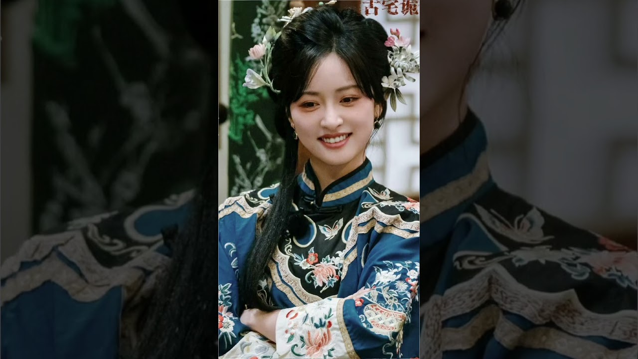Stunning in traditional dress  #shenyue