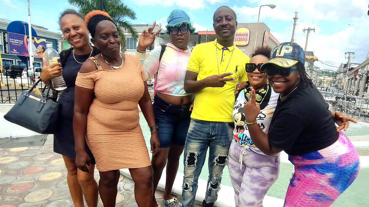 The good shopkeeper crew, in Montego Bay 