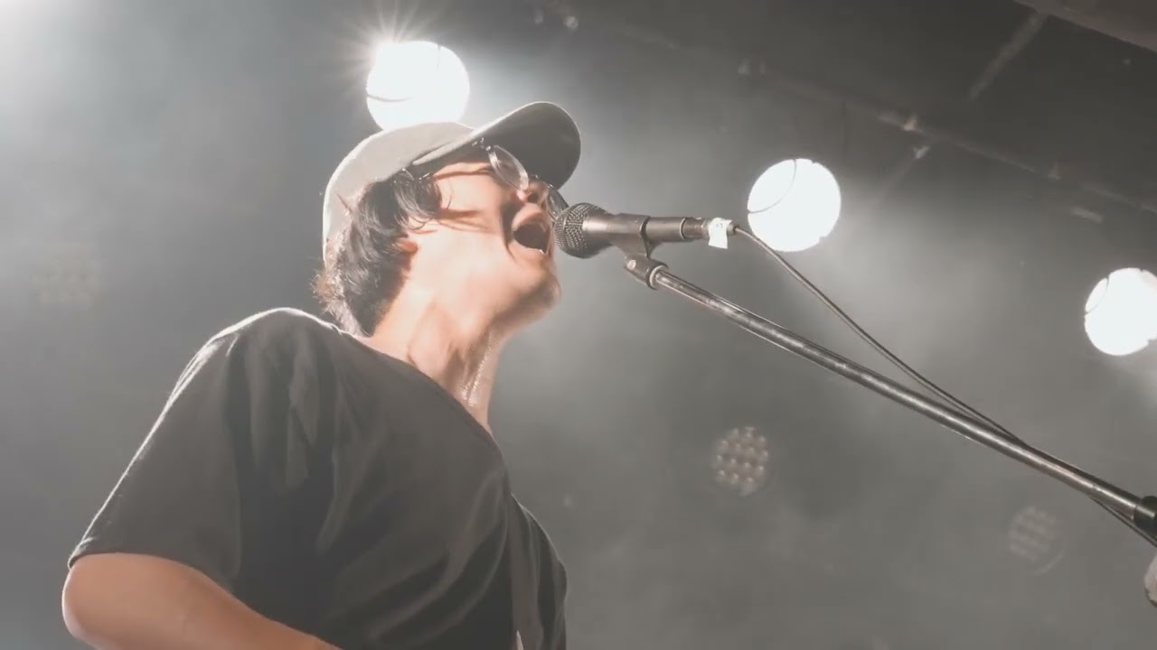 bed 「やめた」live at 恵比寿LIQUID ROOM 