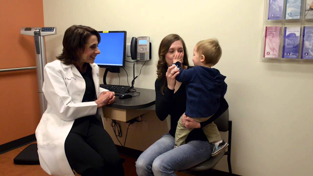 Meet Elina Pfaffenbach, MD - Women's Health Specialists, S.C.