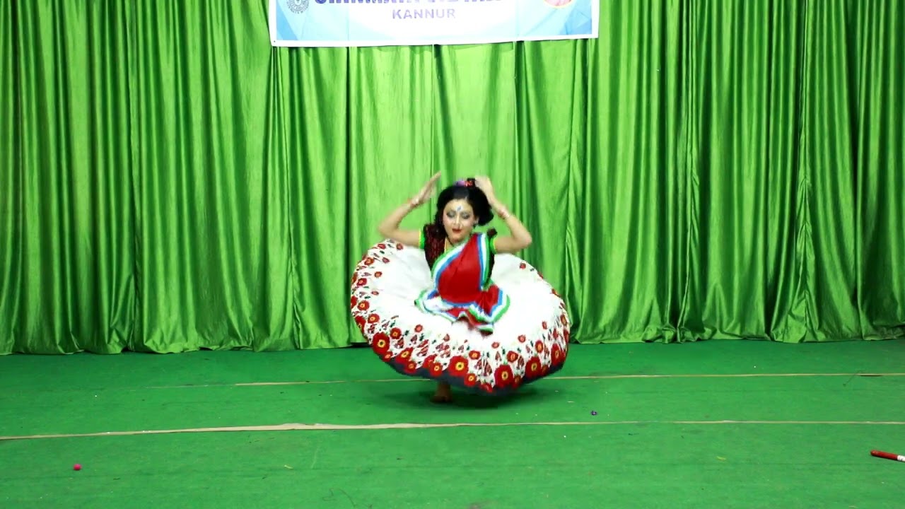 Folk dance ...chinmaya vidyalaya..4th standard 