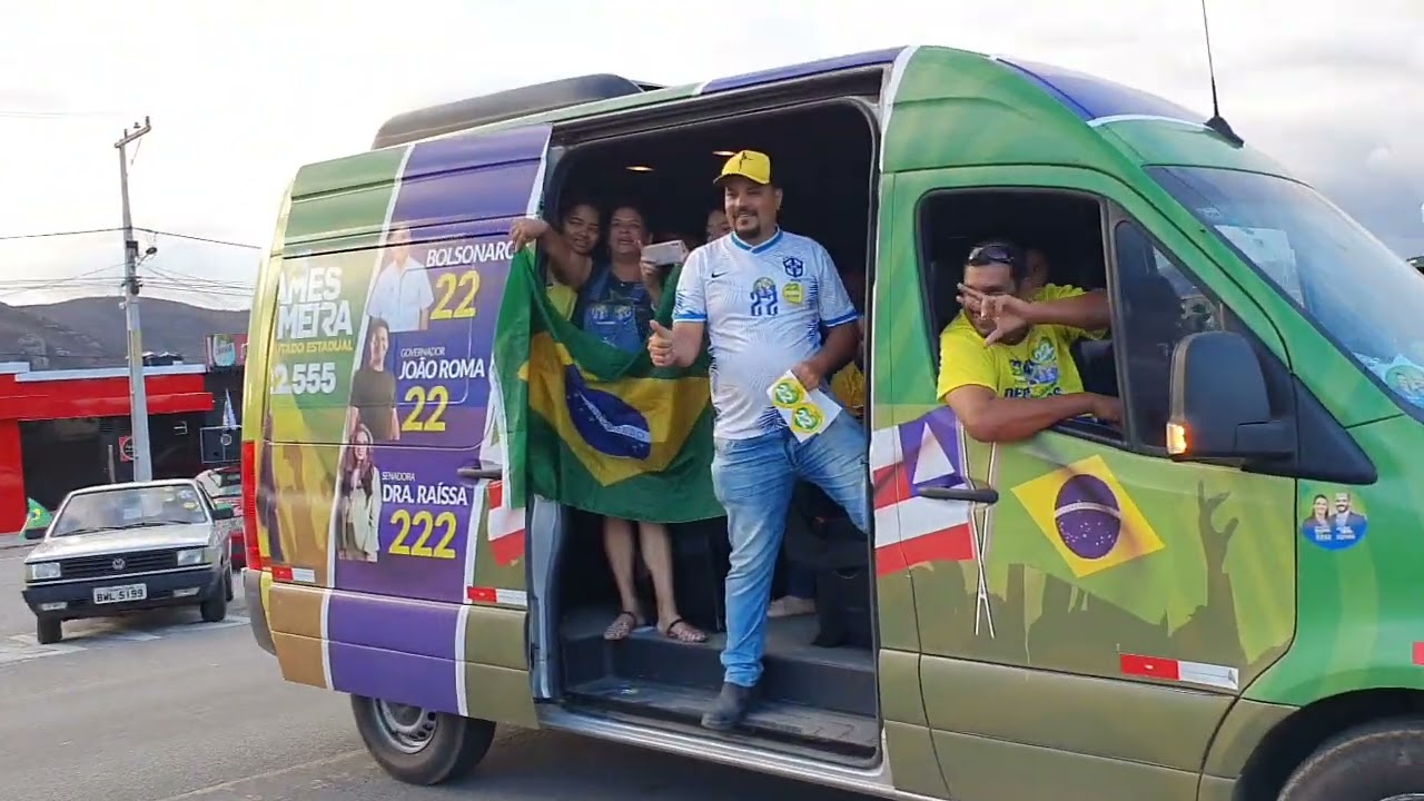 Apoiadores  de Bolsonaro  fazem carreata em Manoel Vitorino