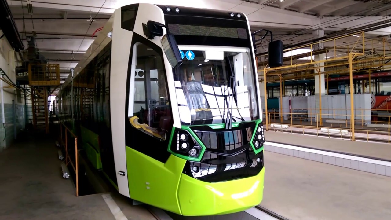 Белорусско-швейцарский трамвай STADLER В85600М (