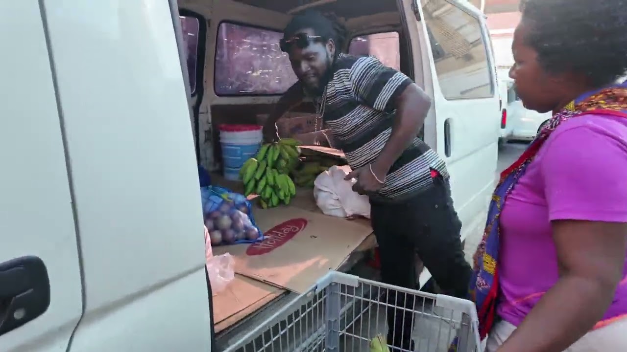 Daniel Dubois A Day at The Market 