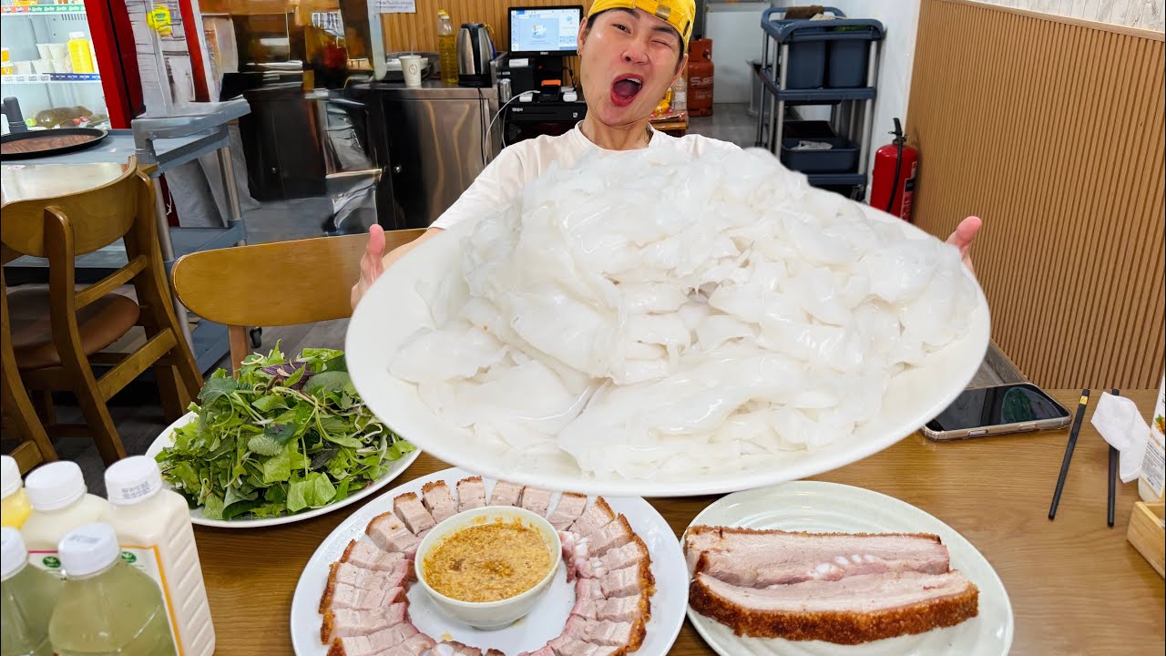 LẦN NÀY CĂNG QUÁ KHI NGA SUMO NHẬN LỜI THỬ THÁCH ĂN DĨA BÁNH ƯỚT KHỔNG LỒ