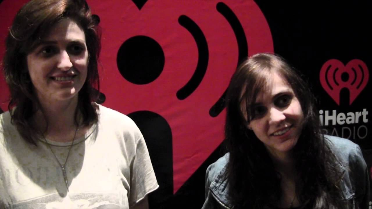 987FM@ SXSW 2012: interview w/Dead Sara (girls)