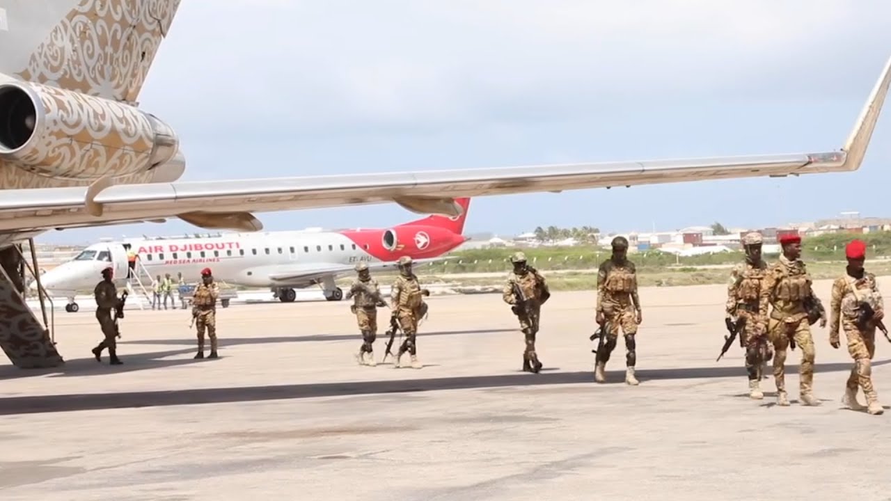 В Могадишо прибыла ознакомительная делегация президентов Джубаланда и Пунтленда.