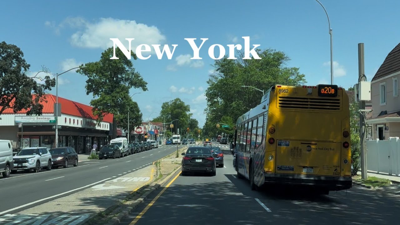 New York - Queens - Driving tour in Main Street