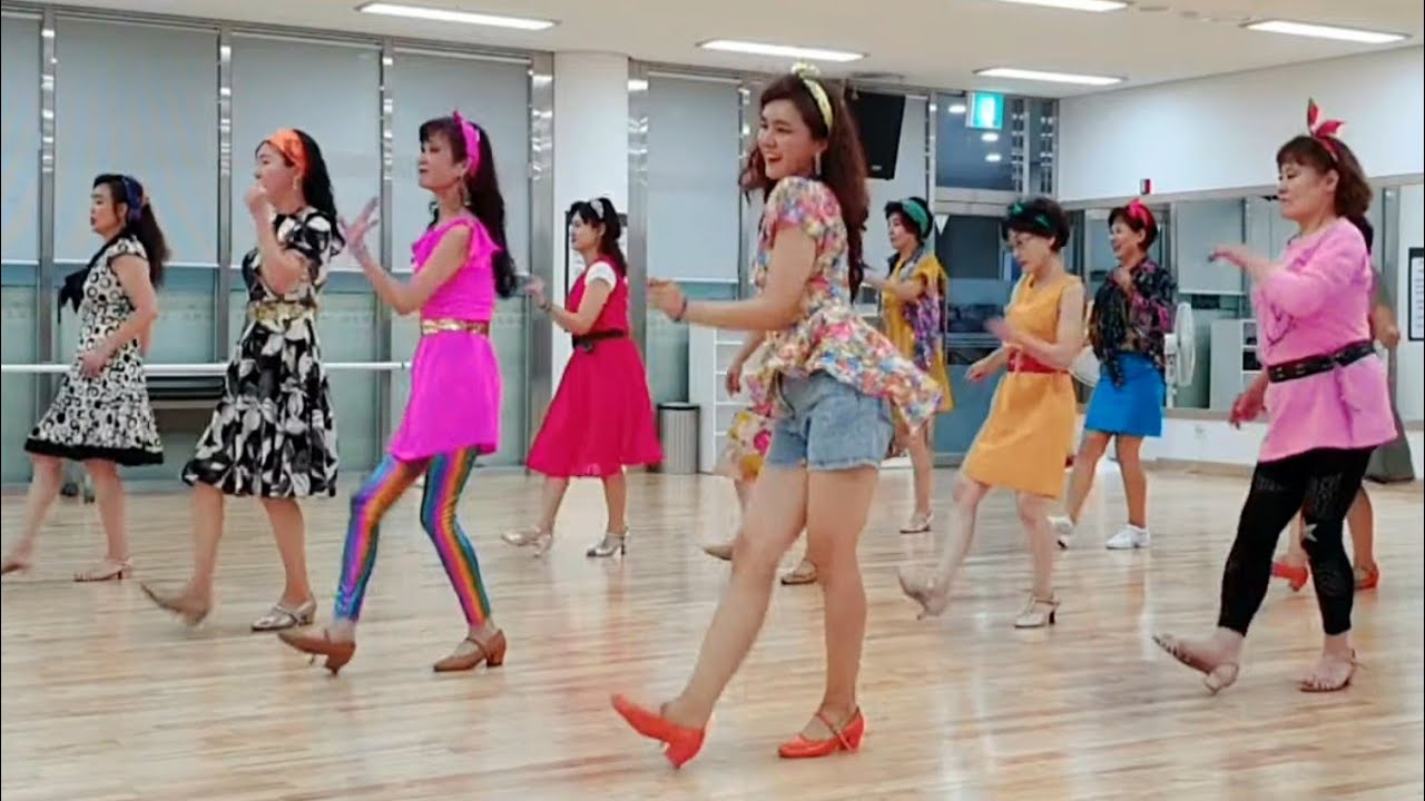 Hot Stuff/ By Donna Summer(Beginner) line dance