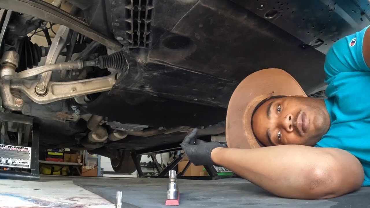 Removing parts together to sub frame.