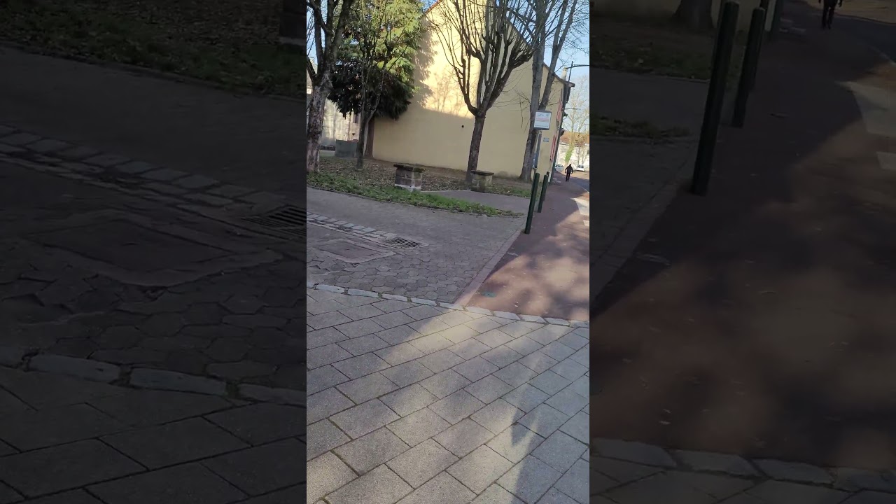 Улочки Саргемина, городской костел.