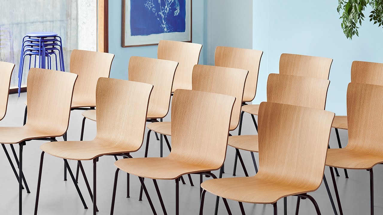 Fritz Hansen celebrates 100 years of Vico Magistretti with re-release of Vico Duo chair