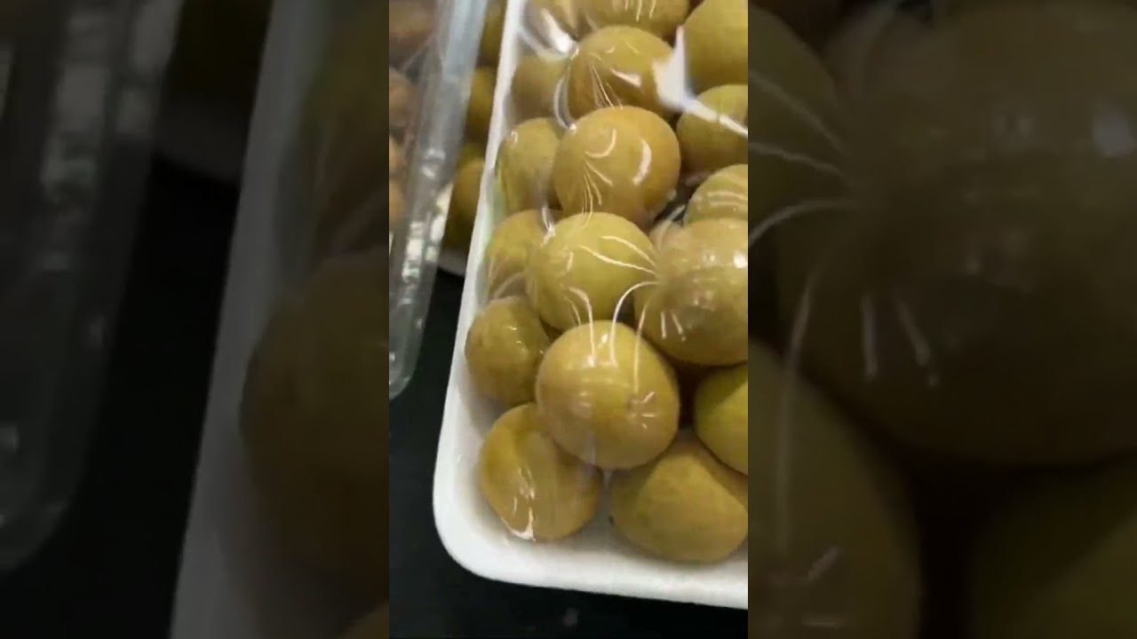 #fruits #food #foodlover #oman #schop #obst #muscat #carrefour #fruits #oman #shop